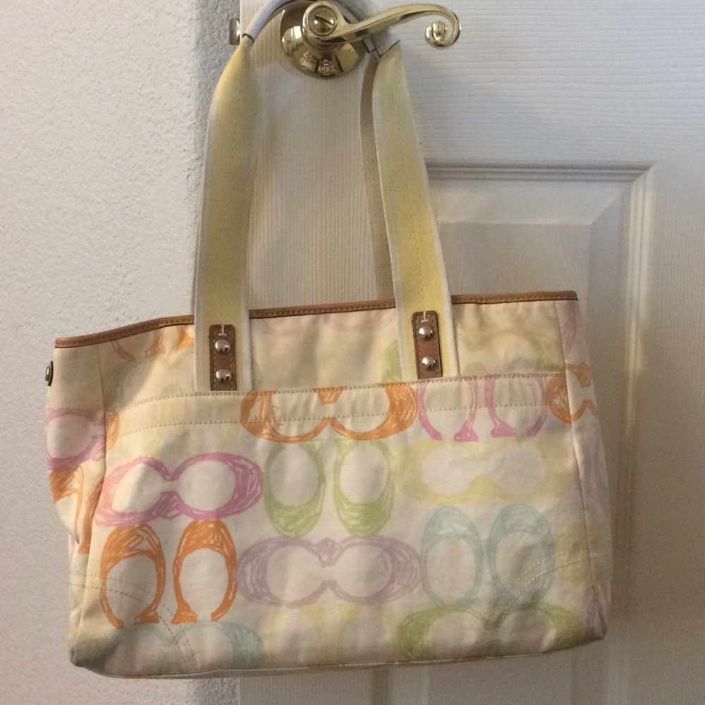 Coach bag with pastel lettering